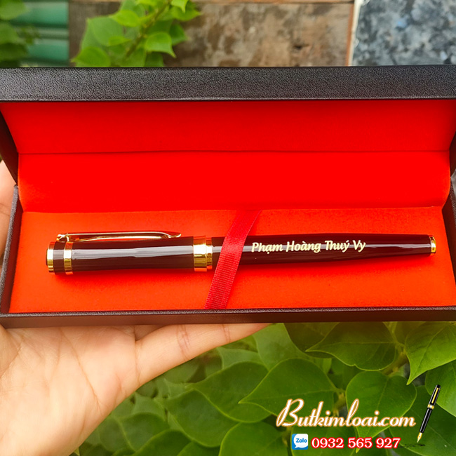Bút Ký Kim Loại 03 khắc tên